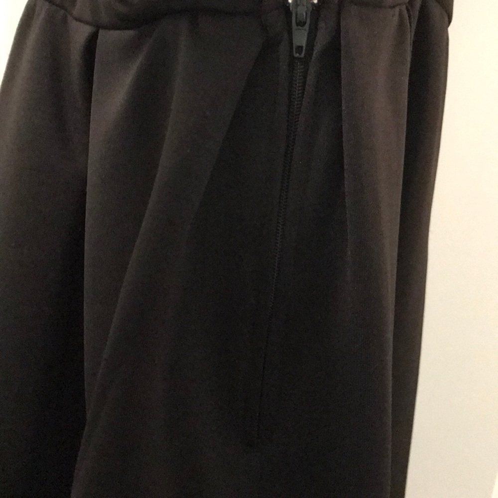 Dress - Picture 5 of 5